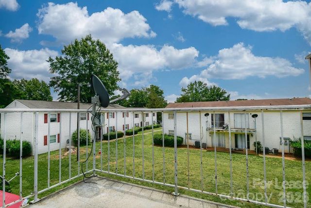 7981 Shady Oak Trail 99, Charlotte, NC 28210
