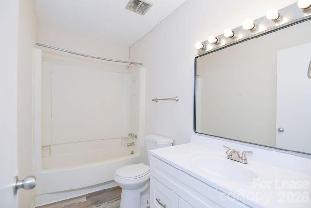 7981 Shady Oak Trail 99, Charlotte, NC 28210