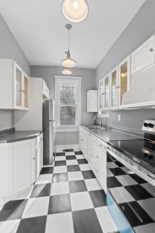 211 N Oak St, Springfield, TN 37172