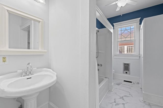 211 N Oak St, Springfield, TN 37172