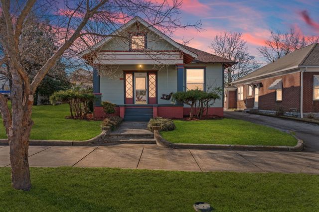 211 N Oak St, Springfield, TN 37172