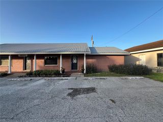1905 W BAKER STREET, Plant City, FL 33563