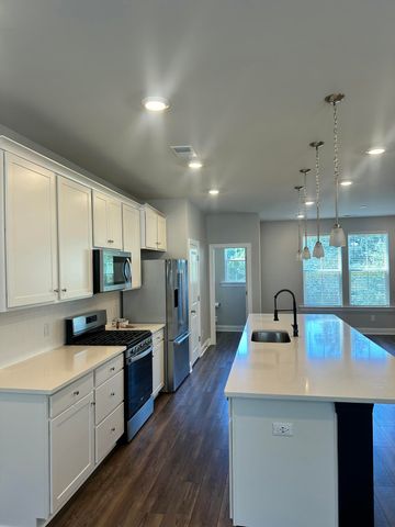 1247 Tice Lane, North Charleston, SC 29405