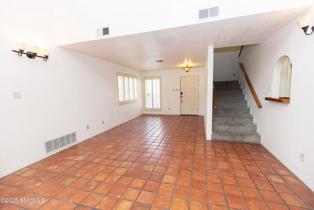 2414 El Dorado Court, Las Cruces, NM 88011