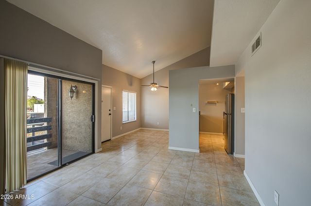 1241 N 48TH Street 211, Phoenix, AZ 85008