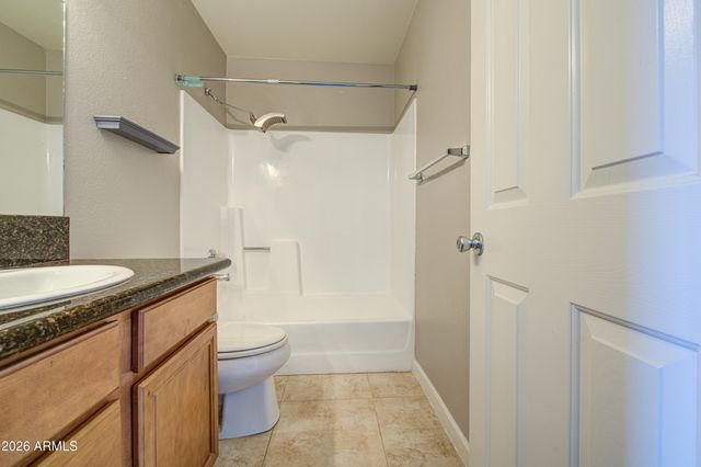 1241 N 48TH Street 211, Phoenix, AZ 85008
