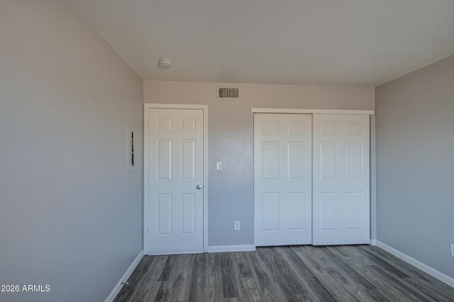 1241 N 48TH Street 211, Phoenix, AZ 85008