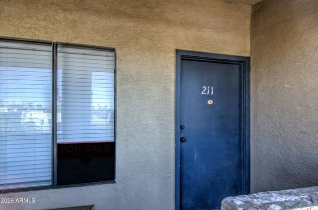 1241 N 48TH Street 211, Phoenix, AZ 85008