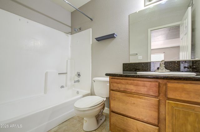 1241 N 48TH Street 211, Phoenix, AZ 85008