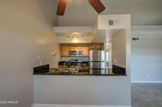 1241 N 48TH Street 211, Phoenix, AZ 85008