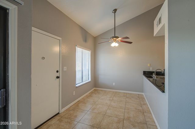 1241 N 48TH Street 211, Phoenix, AZ 85008