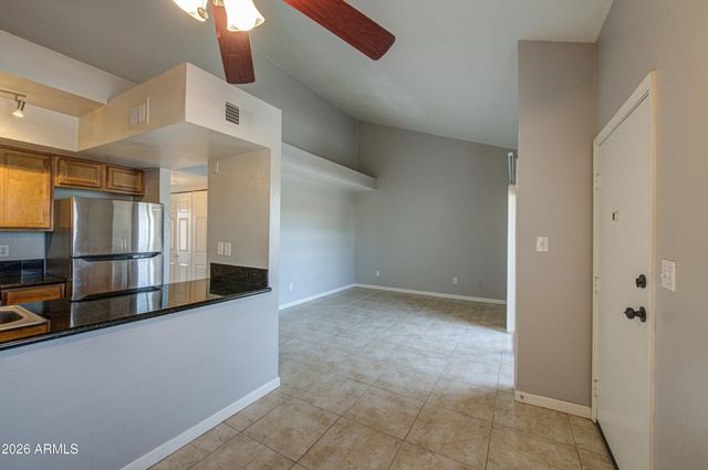 1241 N 48TH Street 211, Phoenix, AZ 85008