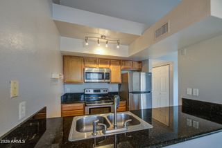 1241 N 48TH Street 211, Phoenix, AZ 85008