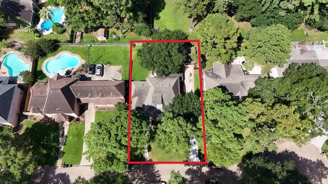 17811 Running Brook Lane, Spring, TX 77379