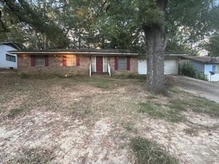 3150 Ponderosa Drive, Jackson, MS 39212