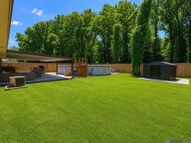7449 W Driftwood Dr, Ventress, LA 70783