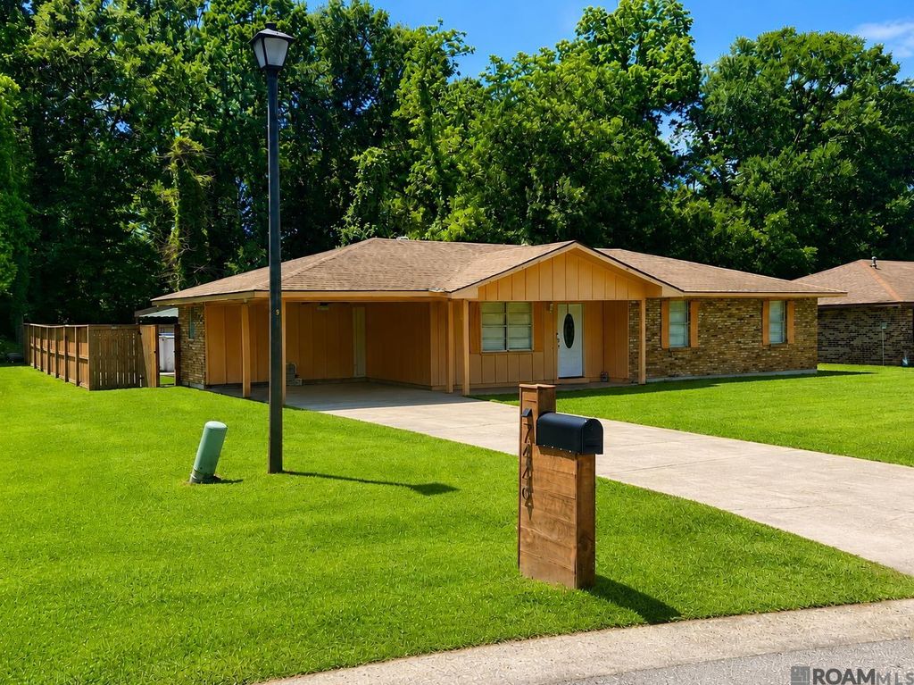 7449 W Driftwood Dr, Ventress, LA 70783