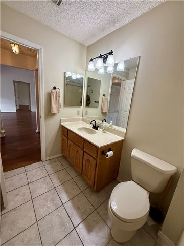 9 Dunedin Drive, Bella Vista, AR 72715