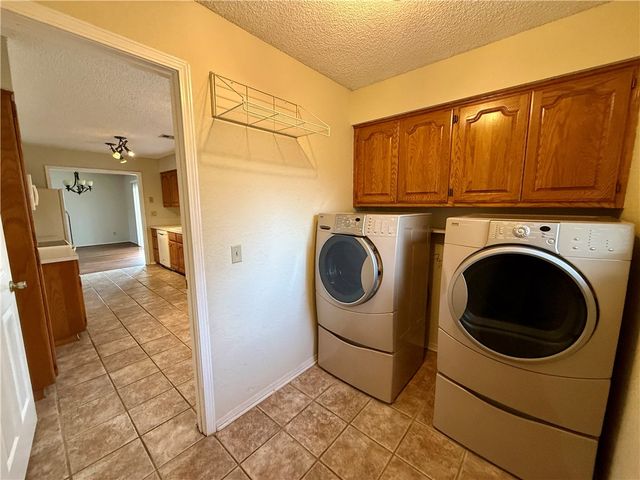 9 Dunedin Drive, Bella Vista, AR 72715