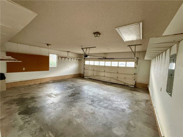 9 Dunedin Drive, Bella Vista, AR 72715