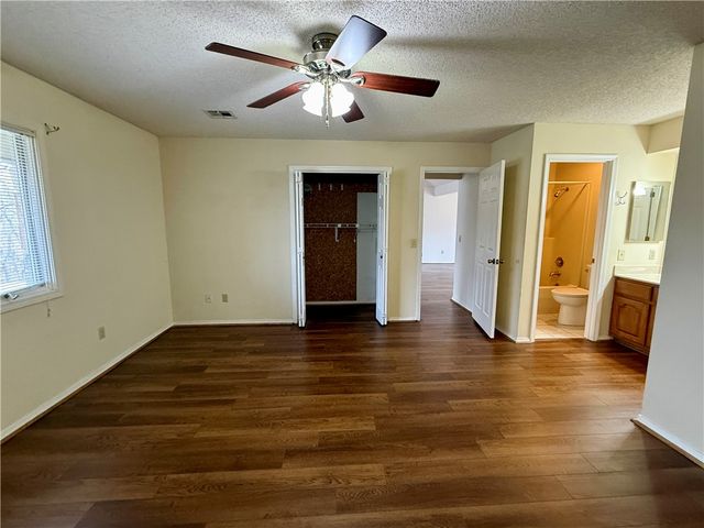 9 Dunedin Drive, Bella Vista, AR 72715