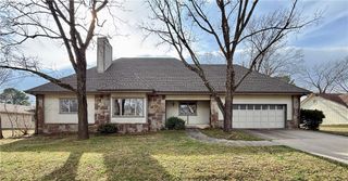 9 Dunedin Drive, Bella Vista, AR 72715