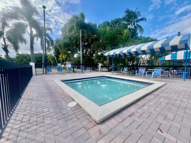 3529 NW 35th Street 1606, Coconut Creek, FL 33066