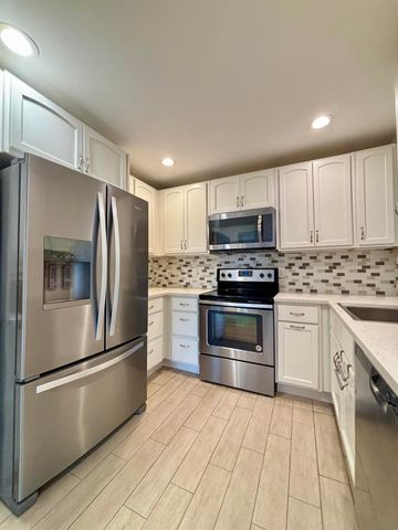 3529 NW 35th Street 1606, Coconut Creek, FL 33066