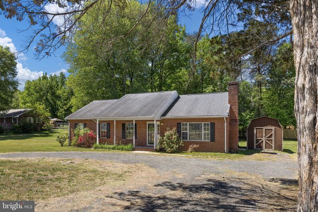 4 SWAN DR, Fredericksburg, VA 22405