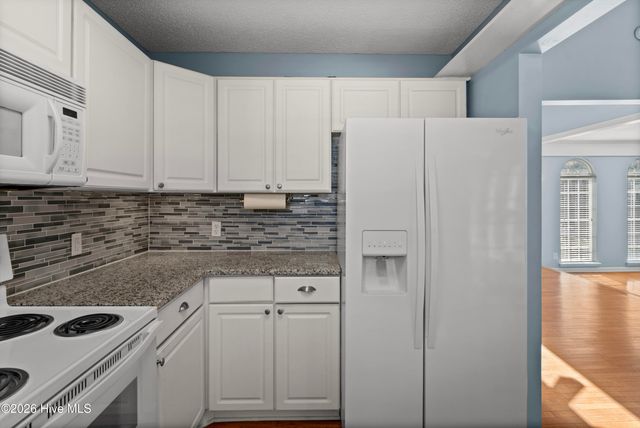 1509 Country Club Drive, Hampstead, NC 28443