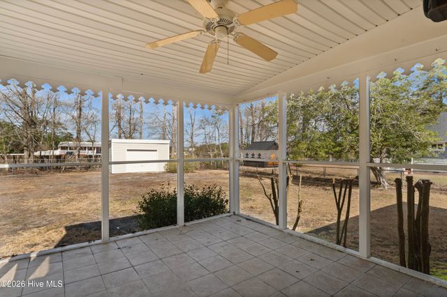 1509 Country Club Drive, Hampstead, NC 28443