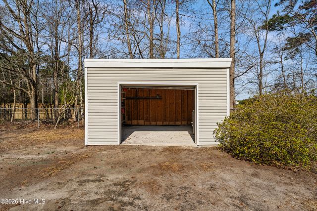 1509 Country Club Drive, Hampstead, NC 28443