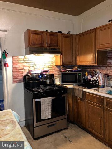 5606 N 10TH ST, Philadelphia, PA 19141