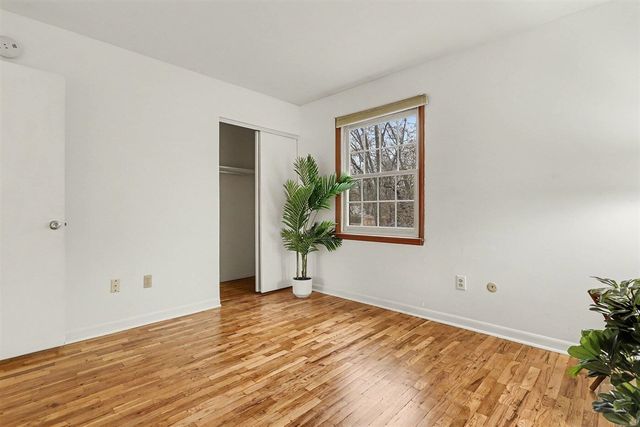 709 Garland Circle A, Kalamazoo, MI 49008