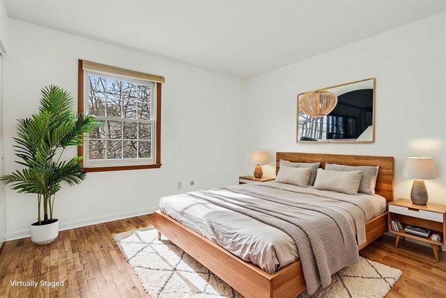 709 Garland Circle A, Kalamazoo, MI 49008