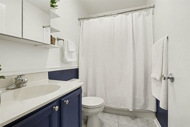 709 Garland Circle A, Kalamazoo, MI 49008