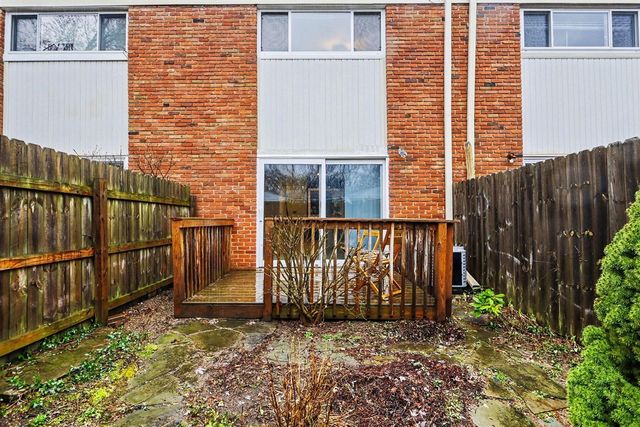 709 Garland Circle A, Kalamazoo, MI 49008