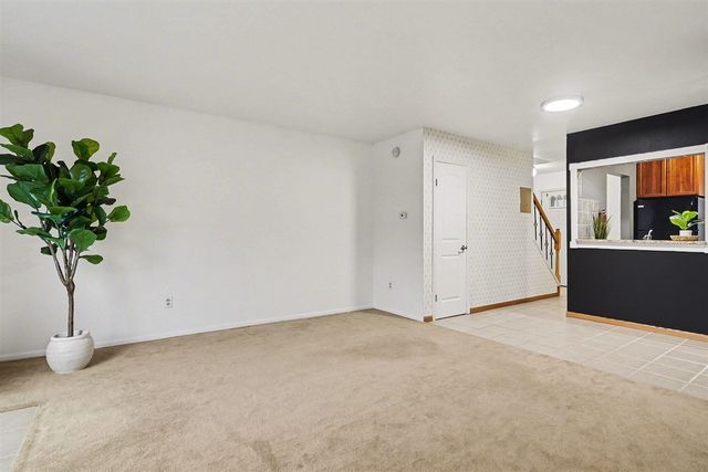 709 Garland Circle A, Kalamazoo, MI 49008