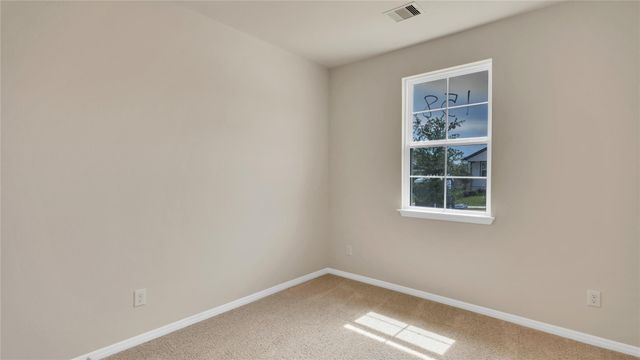 224 Kickapoo LN, Kyle, TX 78640