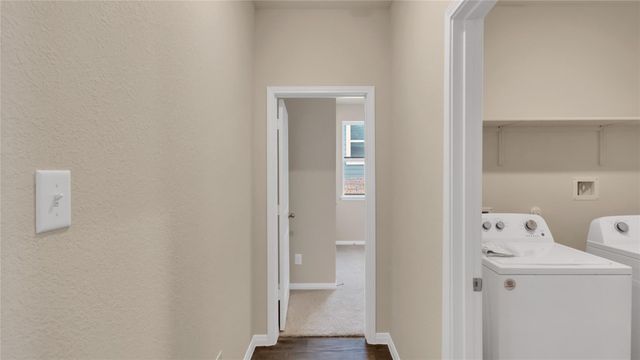 224 Kickapoo LN, Kyle, TX 78640