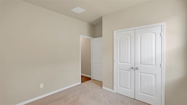 224 Kickapoo LN, Kyle, TX 78640