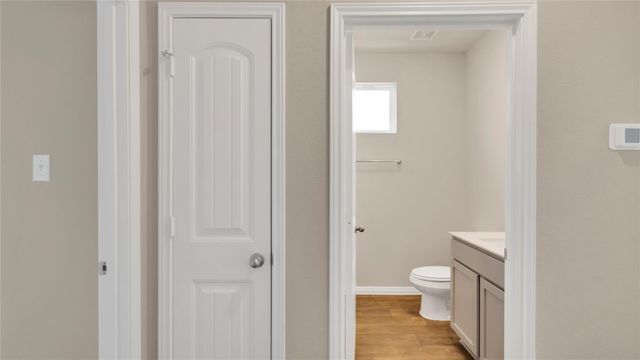 224 Kickapoo LN, Kyle, TX 78640
