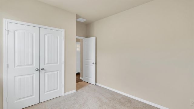 224 Kickapoo LN, Kyle, TX 78640