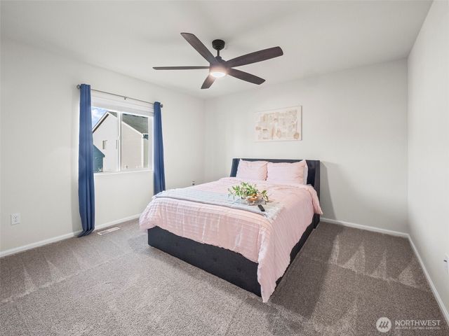 1155 Panoramic Loop, Bremerton, WA 98312