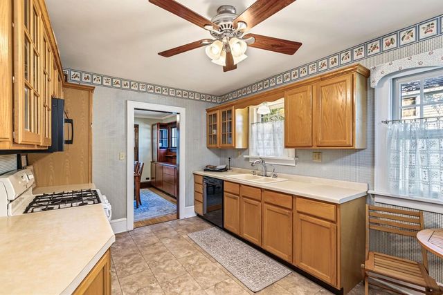 539 W Grand Avenue, Eau Claire, WI 54703