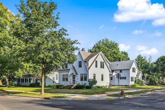 539 W Grand Avenue, Eau Claire, WI 54703