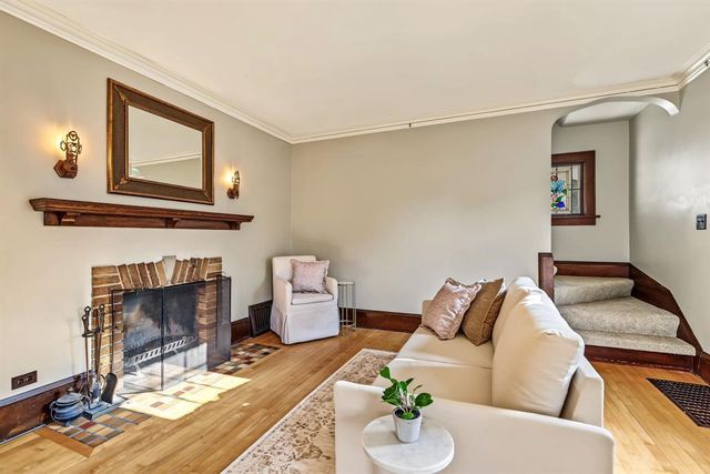 539 W Grand Avenue, Eau Claire, WI 54703