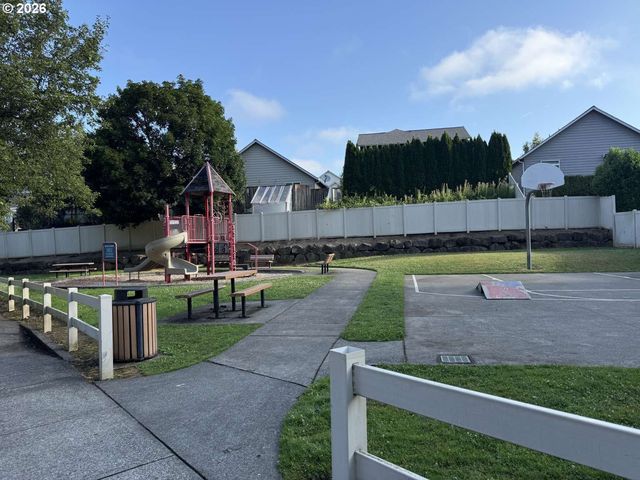 308 S 32ND Pl, Ridgefield, WA 98642