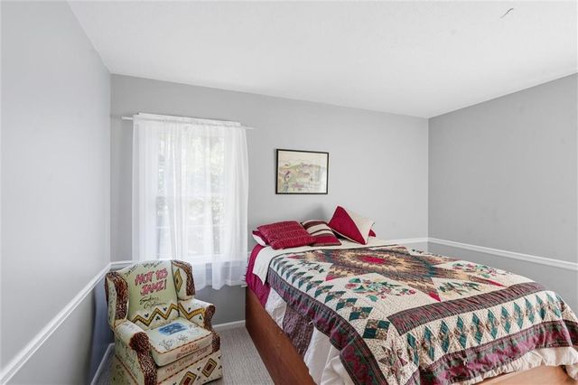 12841 Pembroke Circle, Leawood, KS 66209