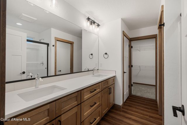 2224 Maverick Ct, Sandpoint, ID 83864